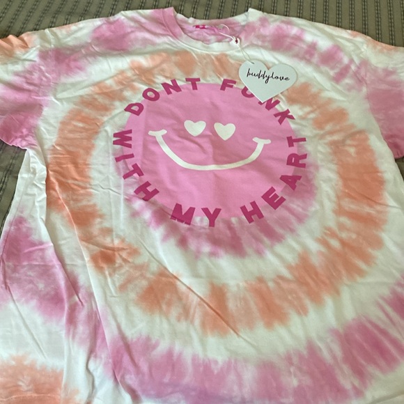 Tweety Oversized Tie Dye Tee Don’t Funk With My Heart - Picture 7 of 10
